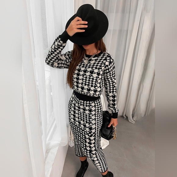 Houndstooth Pattern Drop Shoulder Sweater & Knit Skirt - Picture 3 of 5